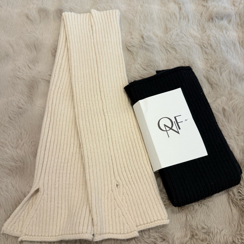 Uniqlo Black Ribbed Knit Leg Warmers